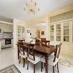 アパート Residenza Le Sirene Center ソレント