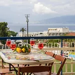 Residenza Le Sirene Center アパート *